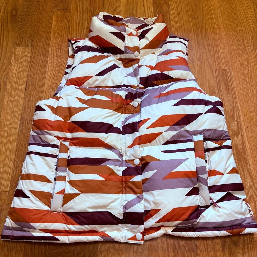prAna Hellebore Down Filled Vest Women’s Med Snap Puffer Rose Hips Geo $185Msrp